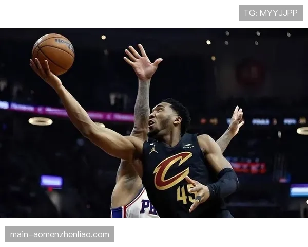 格伊拉拽萨拉赫仅获黄牌争议 破坏明显得分机会标准不一